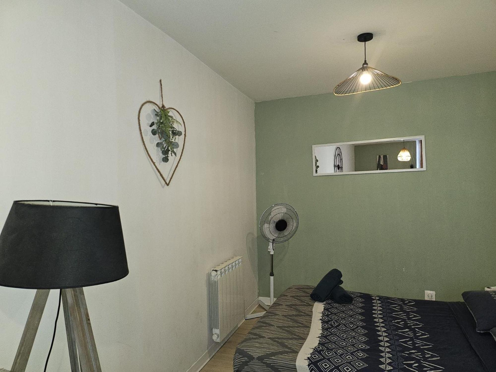 49 Studio Centre-Ville Box A Bagages Gratuits Carcassonne Zewnętrze zdjęcie