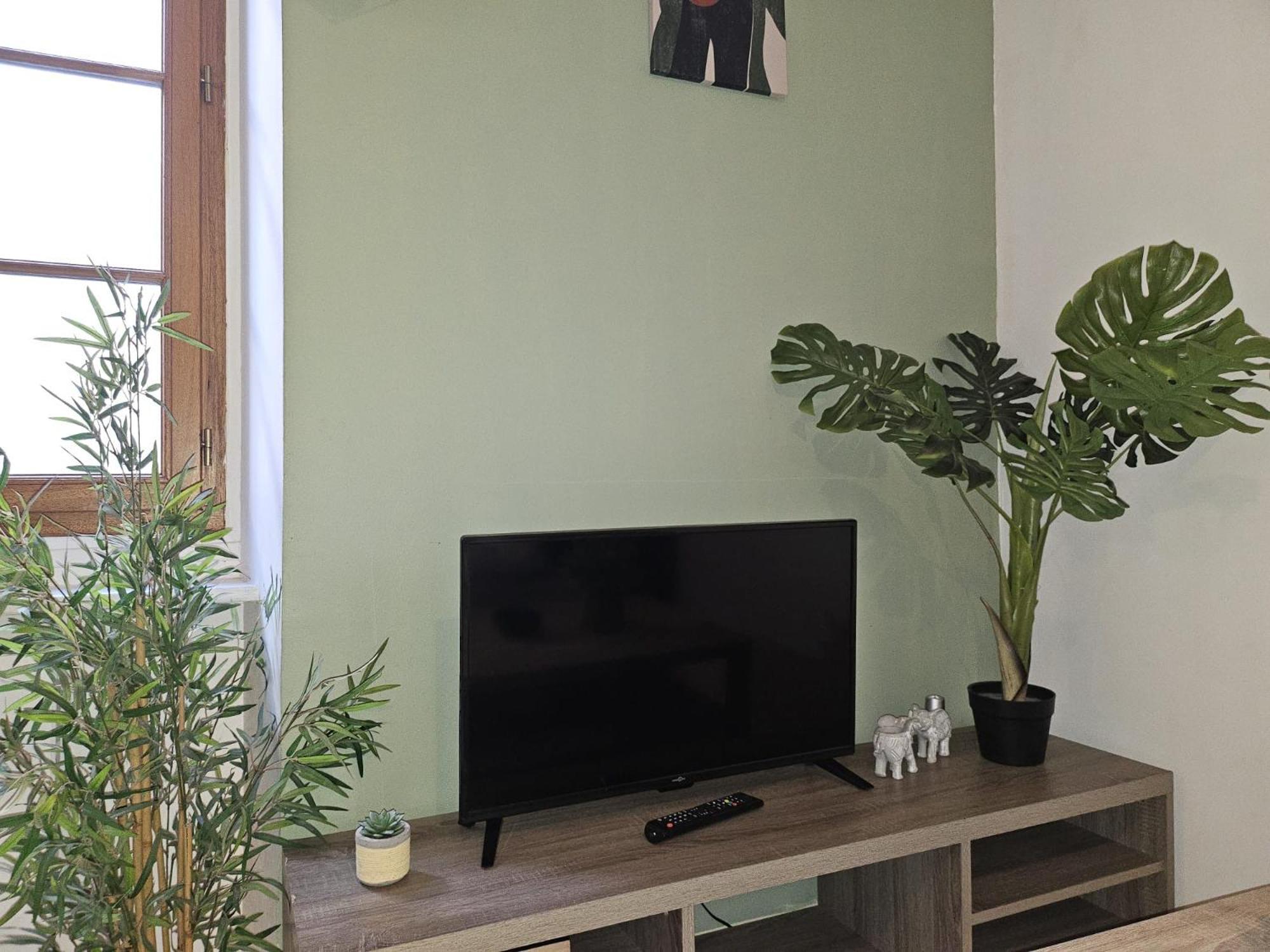 49 Studio Centre-Ville Box A Bagages Gratuits Carcassonne Zewnętrze zdjęcie